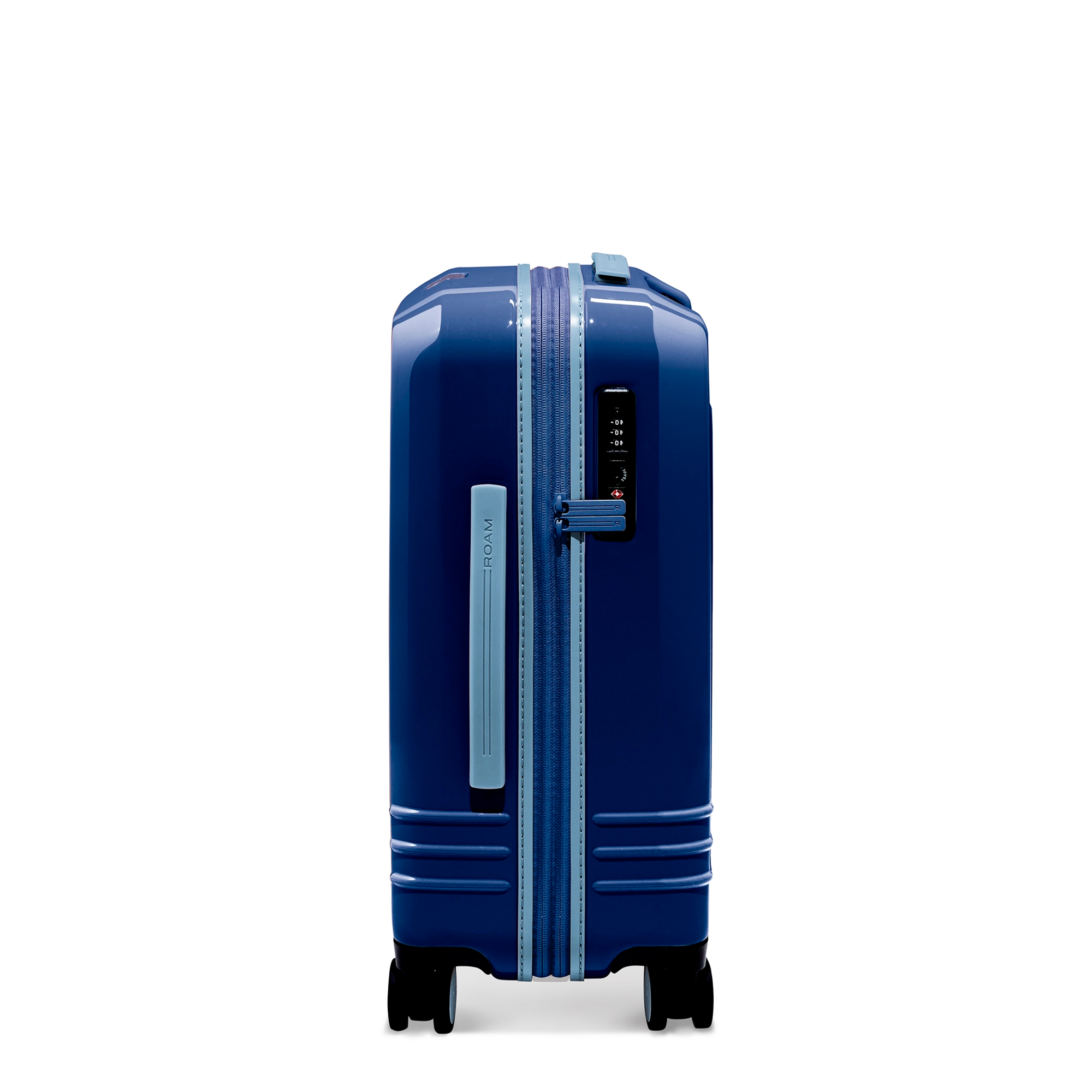 The Roam racing stripe trim and zipper give you a unique symbol of elegance and provides a distinctive signature look.