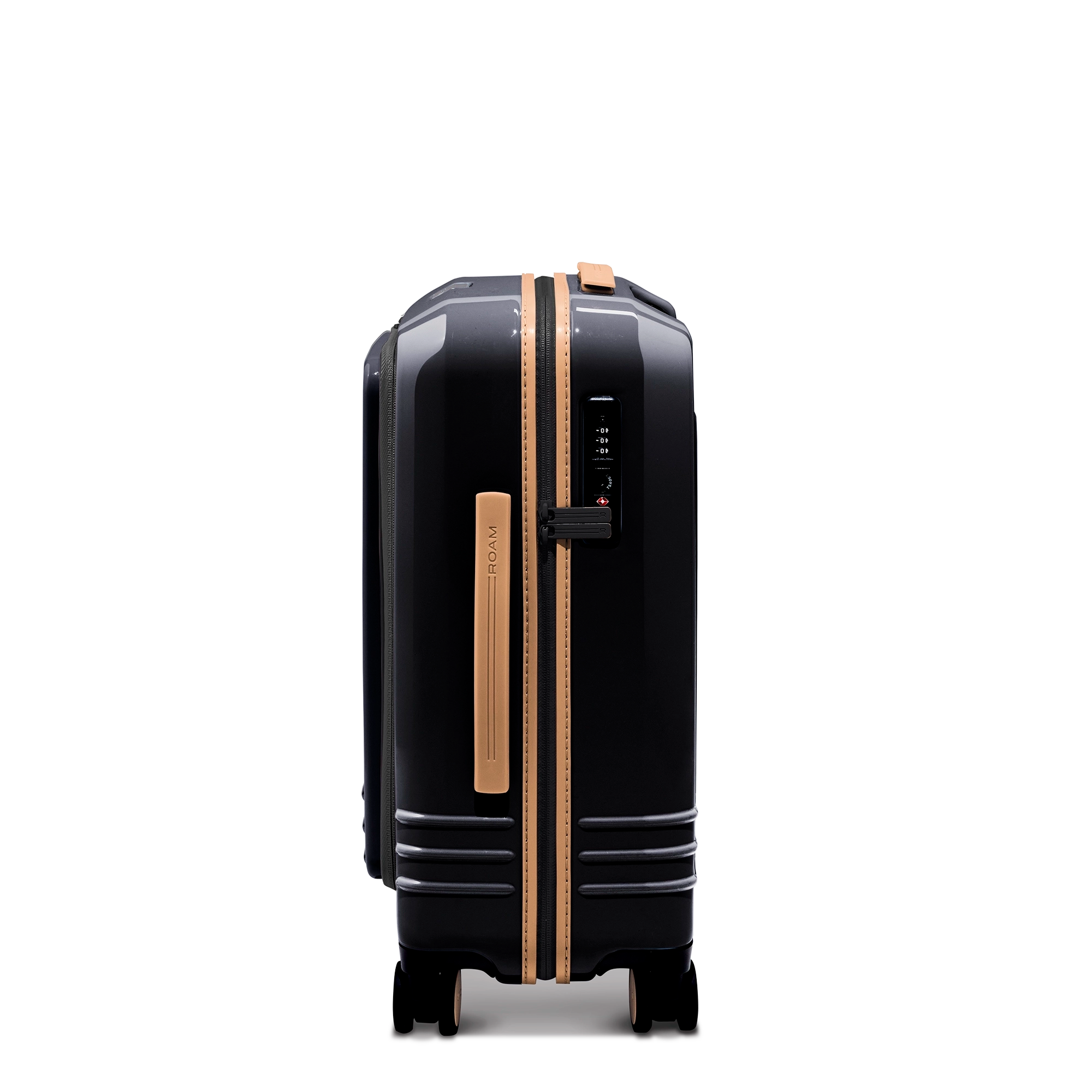 The Roam racing stripe trim and zipper give you a unique symbol of elegance and provides a distinctive signature look.