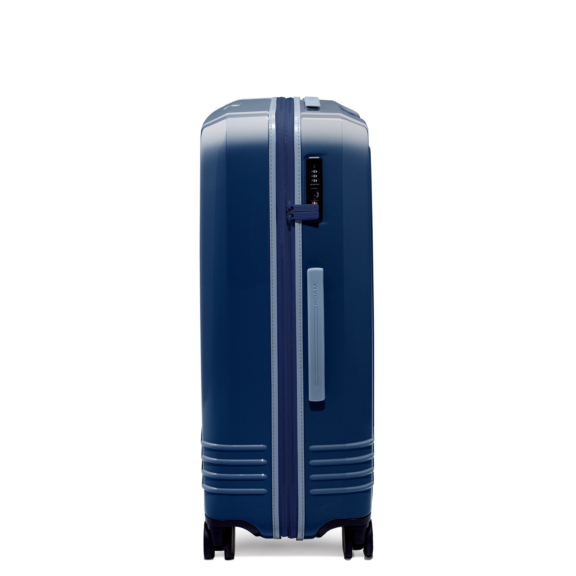 The Roam racing stripe trim and zipper give you a unique symbol of elegance and provides a distinctive signature look.