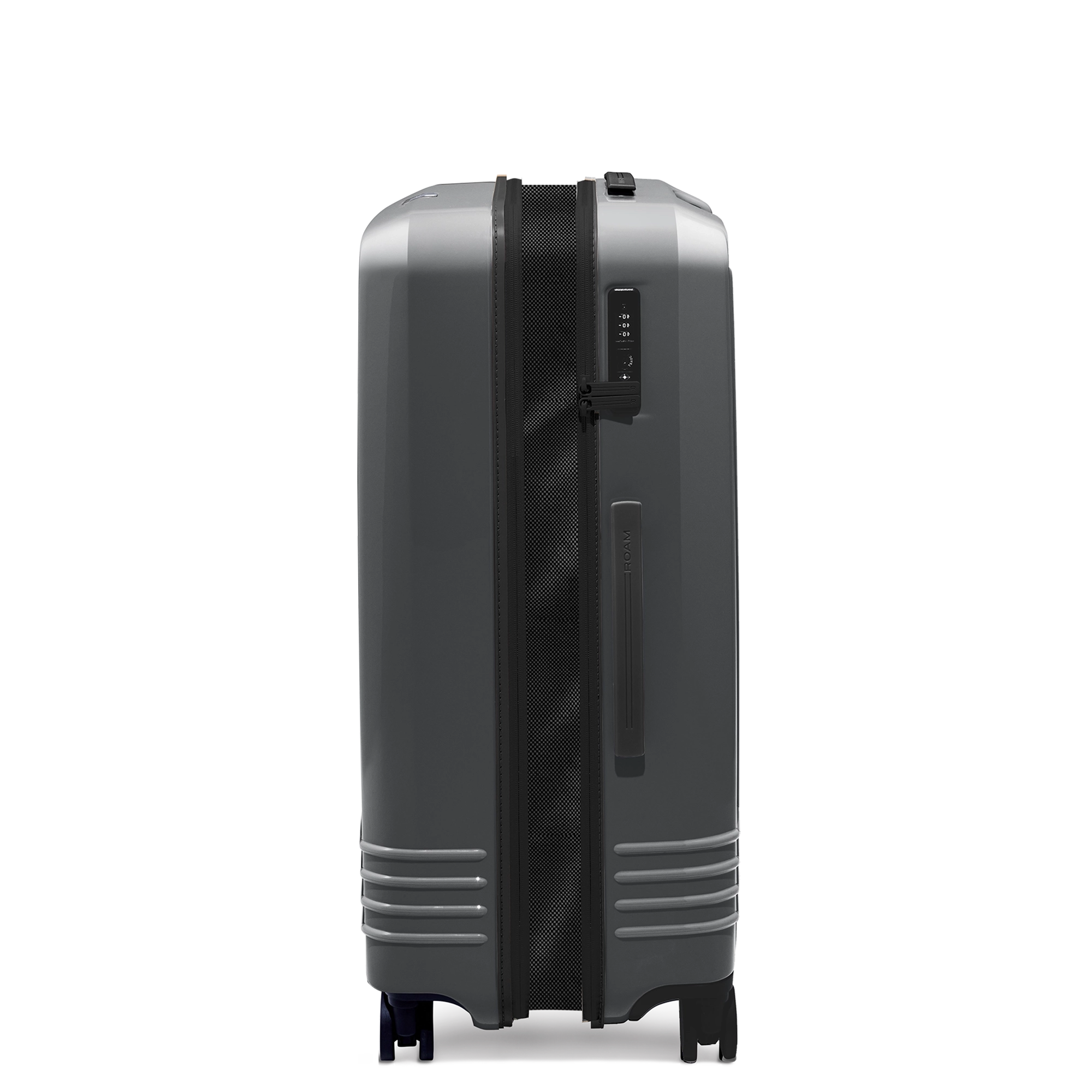 Expandable feature provides up to 34% more packing capacity – pack more for an extended stay.